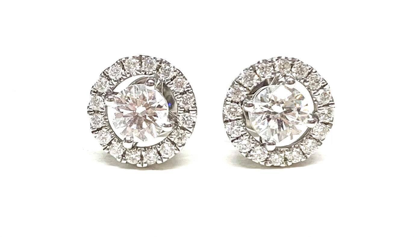 New 18ct White Gold Diamond Halo Cluster Stud Earrings
