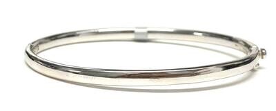 New Silver Bangle (9 inches approximately)