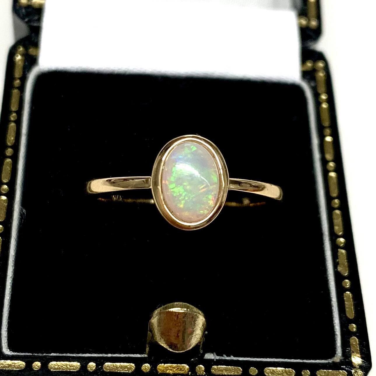 9ct Yellow Gold Opal Ring, UK Size L