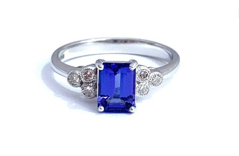 New 9ct White Gold Tanzanite and Diamond Ring, UK Size N
