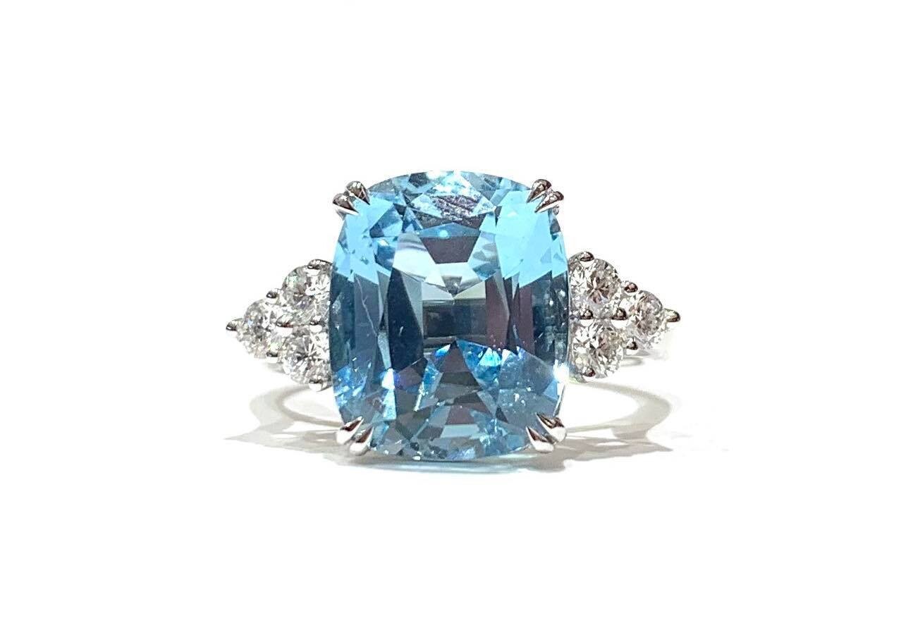 New 18ct White Gold Aquamarine & Diamond Ring, UK Size N