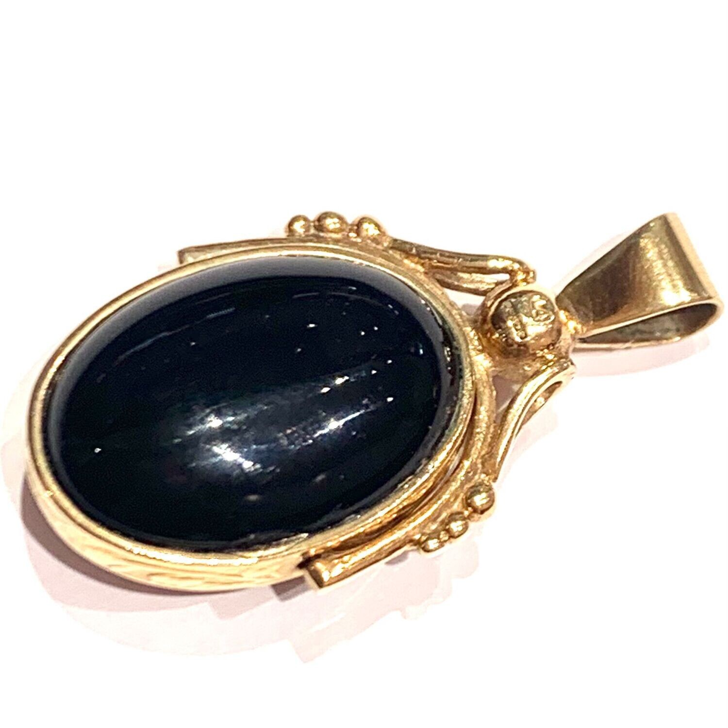 9ct Yellow Gold black onyx and cornelian  Watch Fob