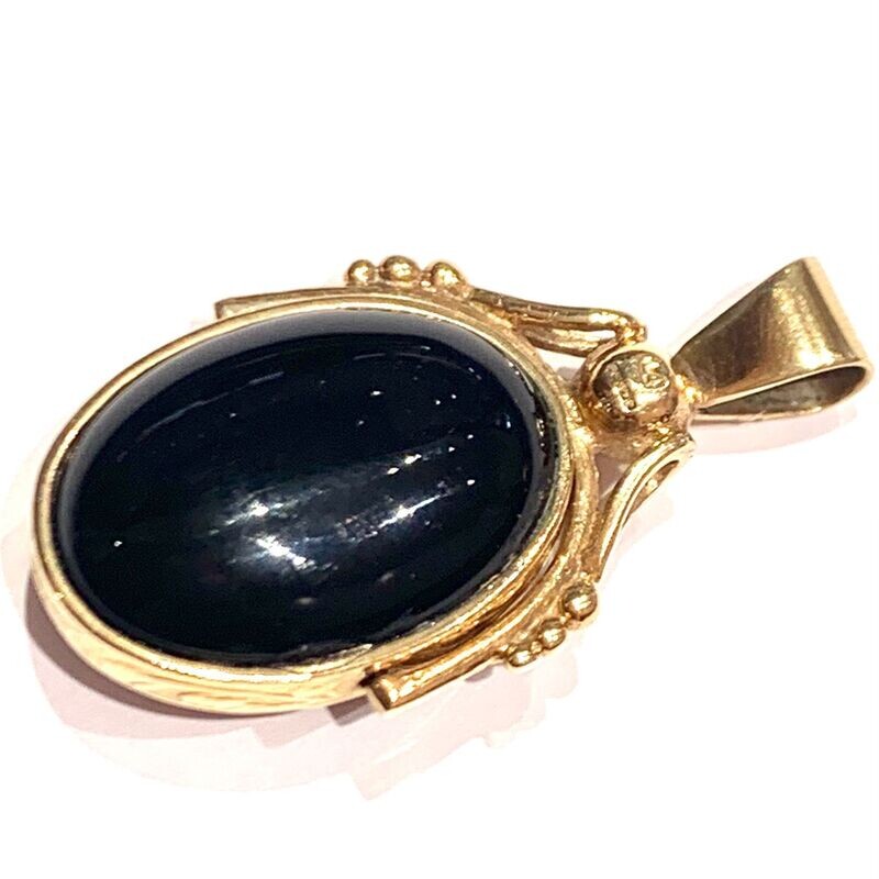 9ct Yellow Gold black onyx and cornelian  Watch Fob