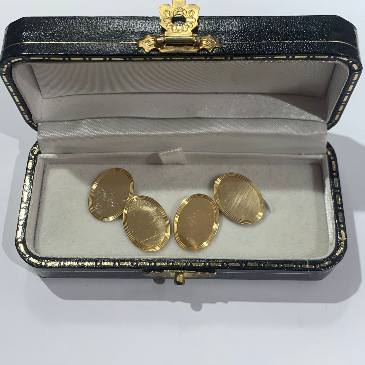 9ct yellow gold cufflinks circa 1936
