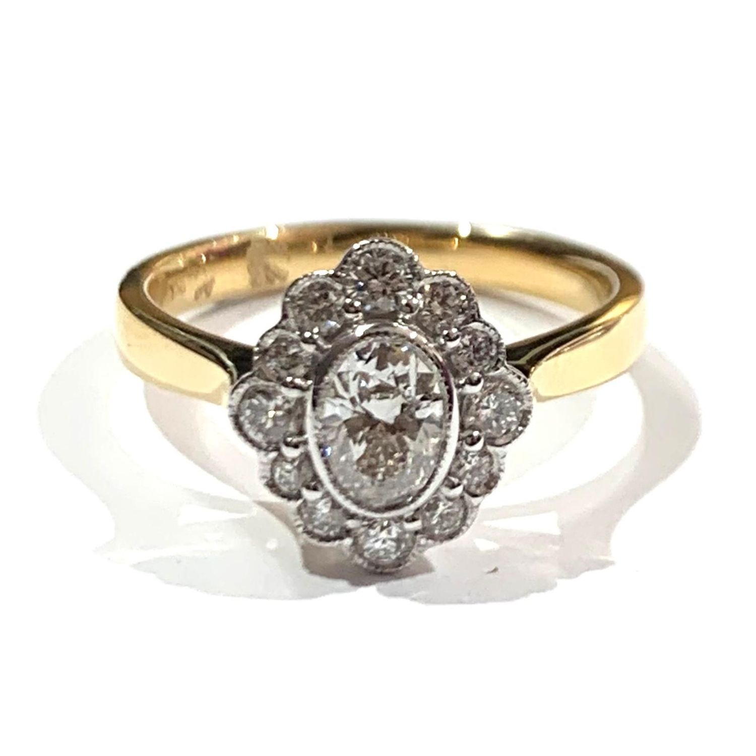 18ct Yellow Gold Diamond Cluster Ring