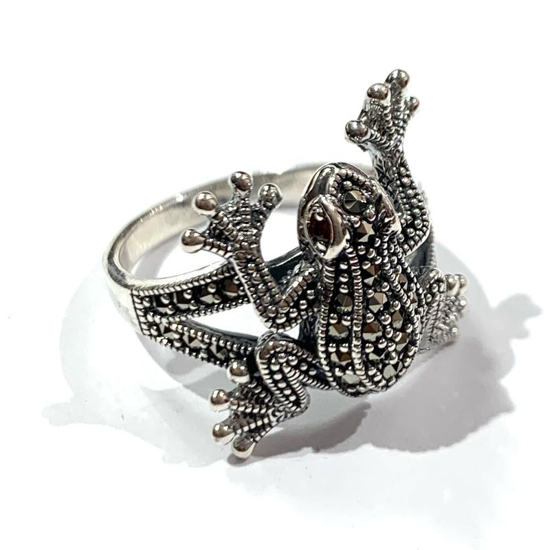 Silver Marcasite Frog Ring, UK Size M
