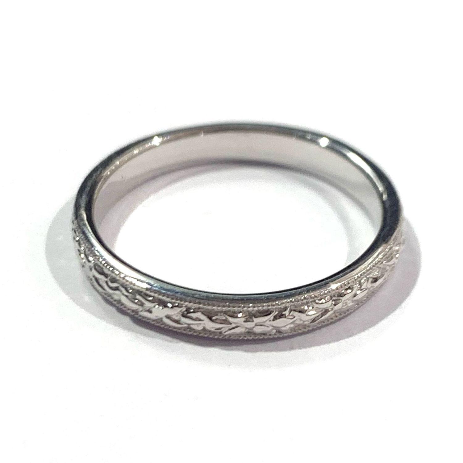 New Silver engraved Ring, UK Size N 1/2