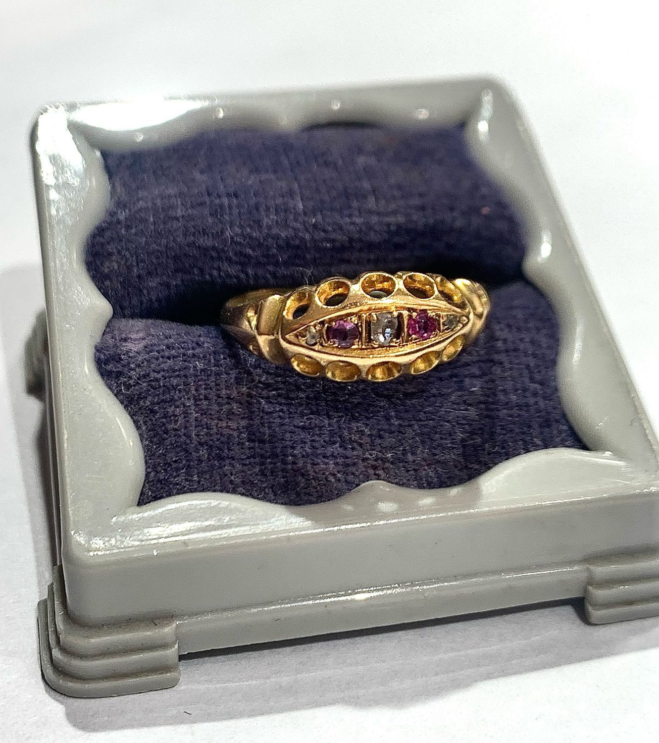 18ct Ruby and Diamond ring circa  1905