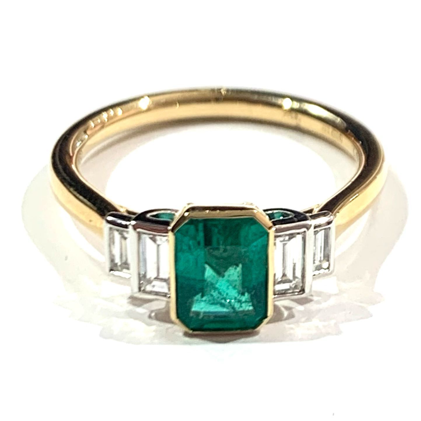 *AVAILABLE IN STORE* New 18ct and Platinum Emerald and Diamond Rihng, UK Size M 1/2