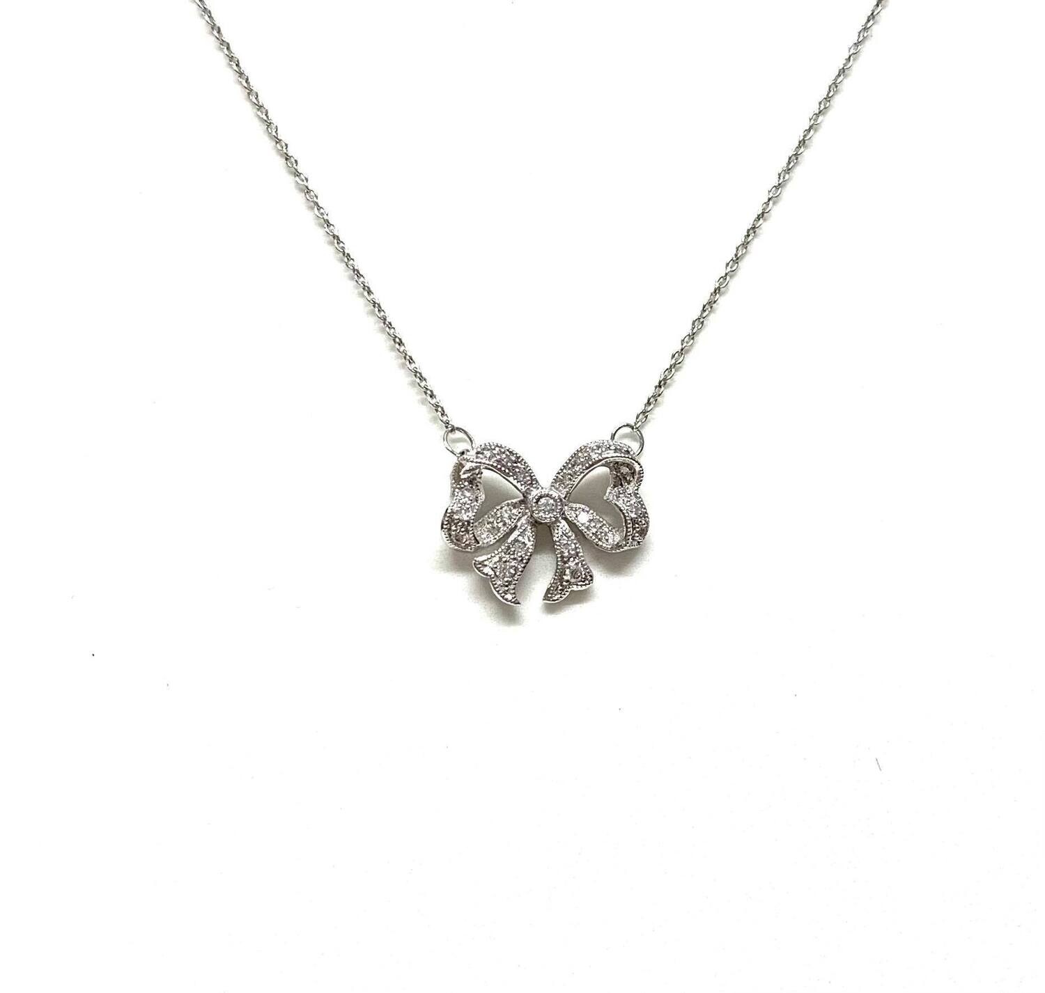 New 9ct White Gold Diamond Necklace New 9ct White Gold Diamond Necklace
