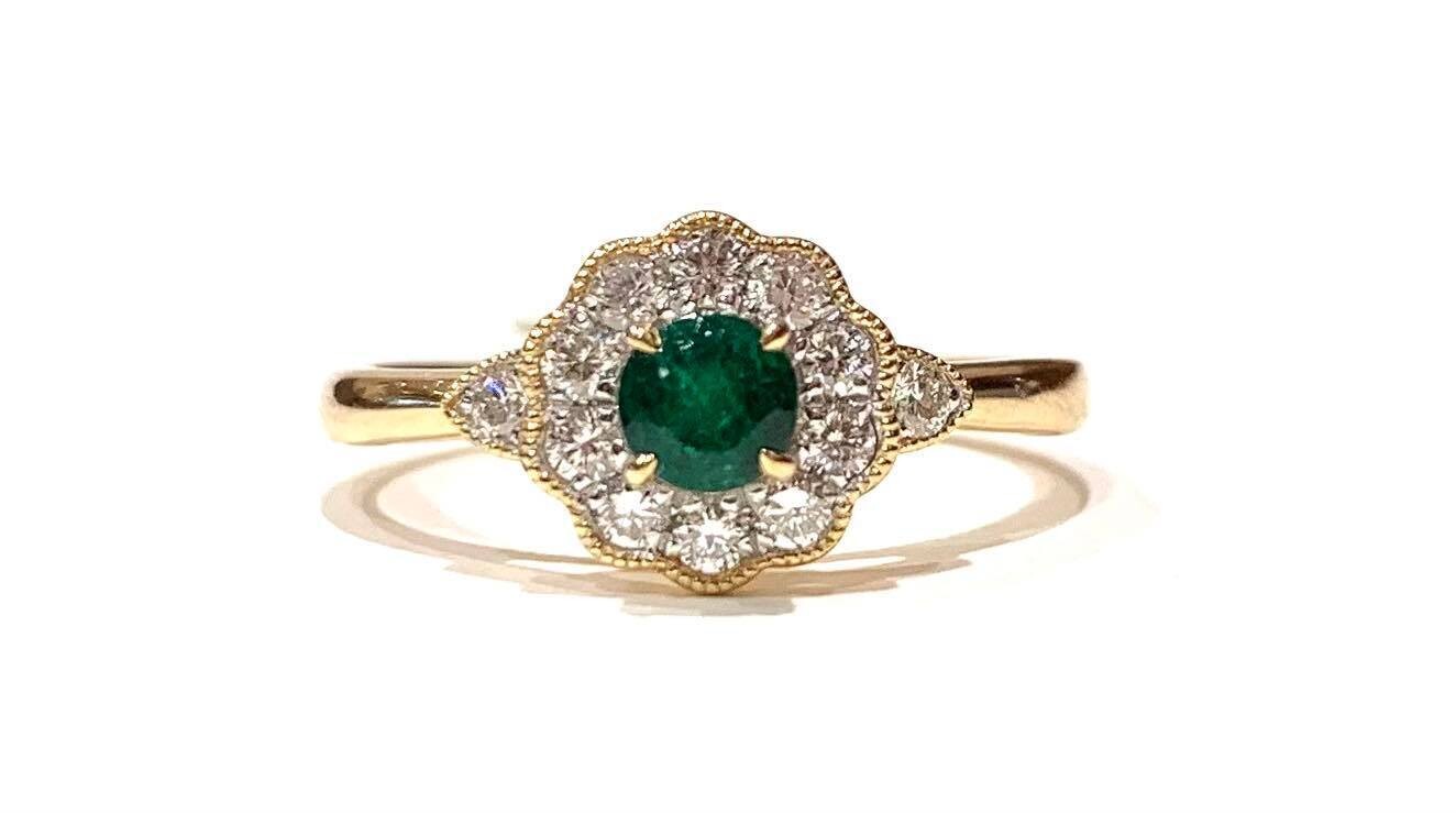 9ct Yellow Gold Emerald and Diamond Ring, UK Size M 9ct Yellow Gold Emerald and Diamond Ring, UK Size M