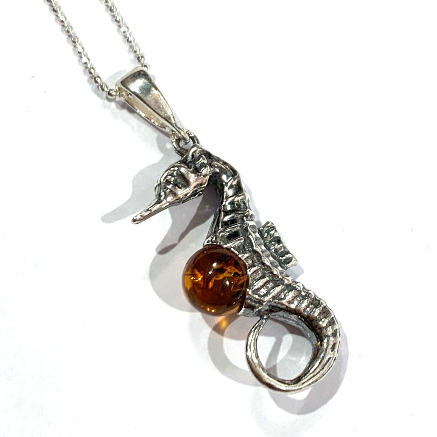 Silver Amber Seahorse Pendant Silver Amber Seahorse Pendant