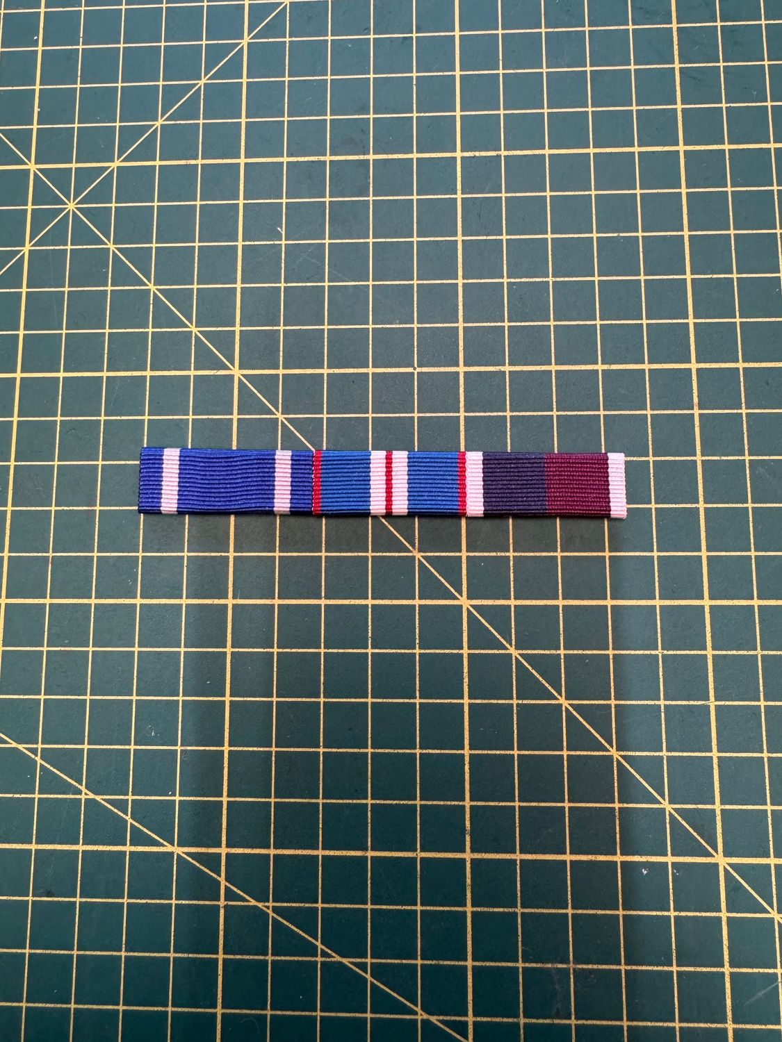 RIBBON BAR  Yougslavia, Golden, RAF LSGC