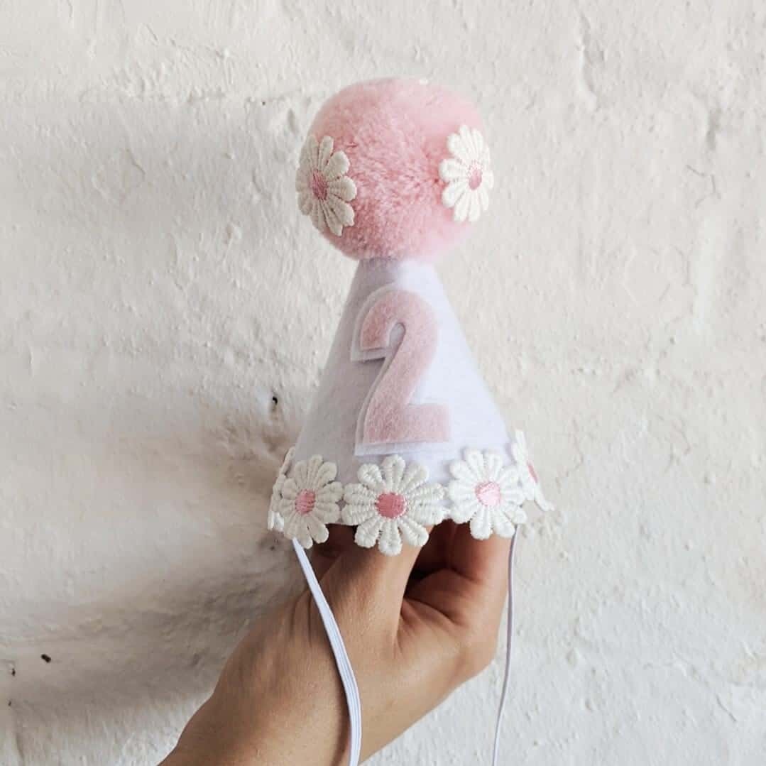 Second Birthday Party Hat | Daisy