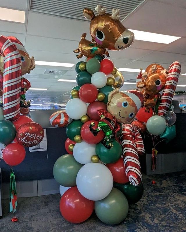 1.8m Christmas Balloon Tree
