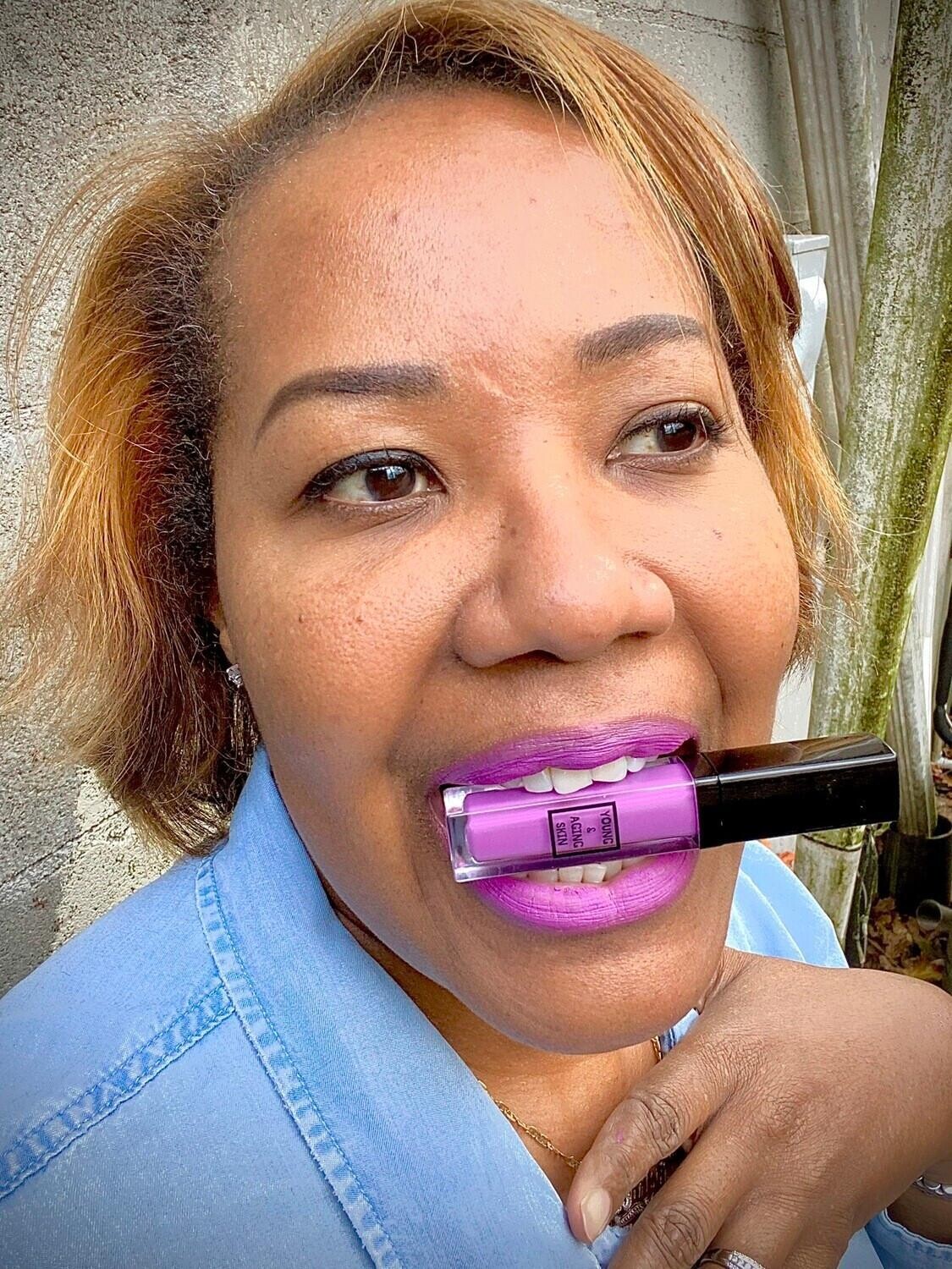 Velvet Liquid Lipstick GERANIUM 