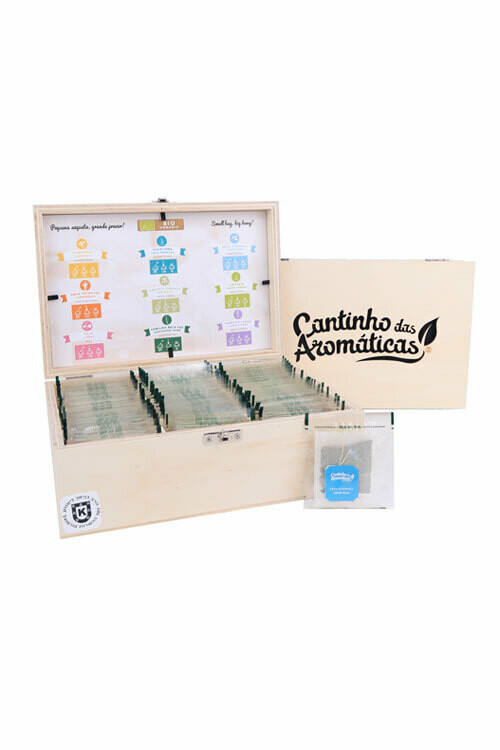 CANTINHO DAS AROMÁTICAS ORGANIC TISANES IN WOODEN BOX 54X1.2g