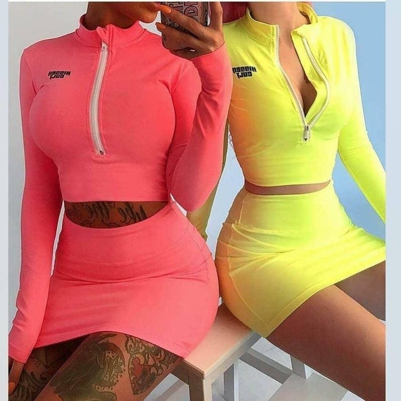 Crop top and mini Skirt