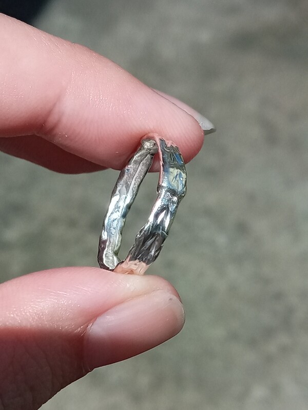 MISFIT RING