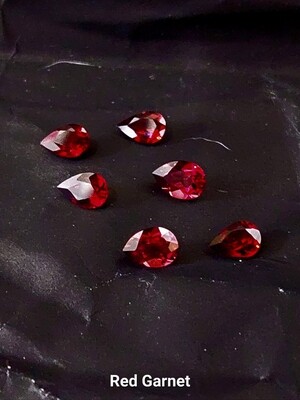 Red Garnet 7x5mm