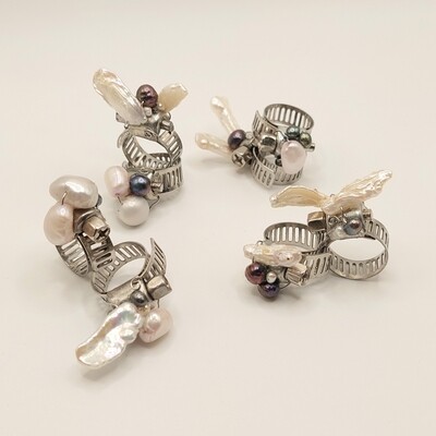 Pearl Rings (Set of 2)