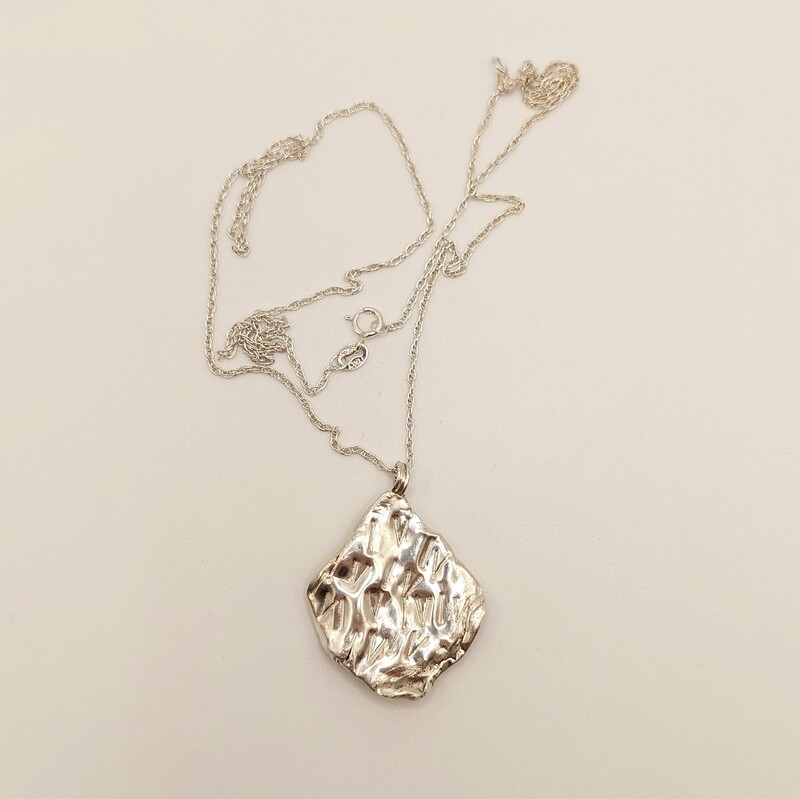 ID PENDANT (ALPHANUMERIC)