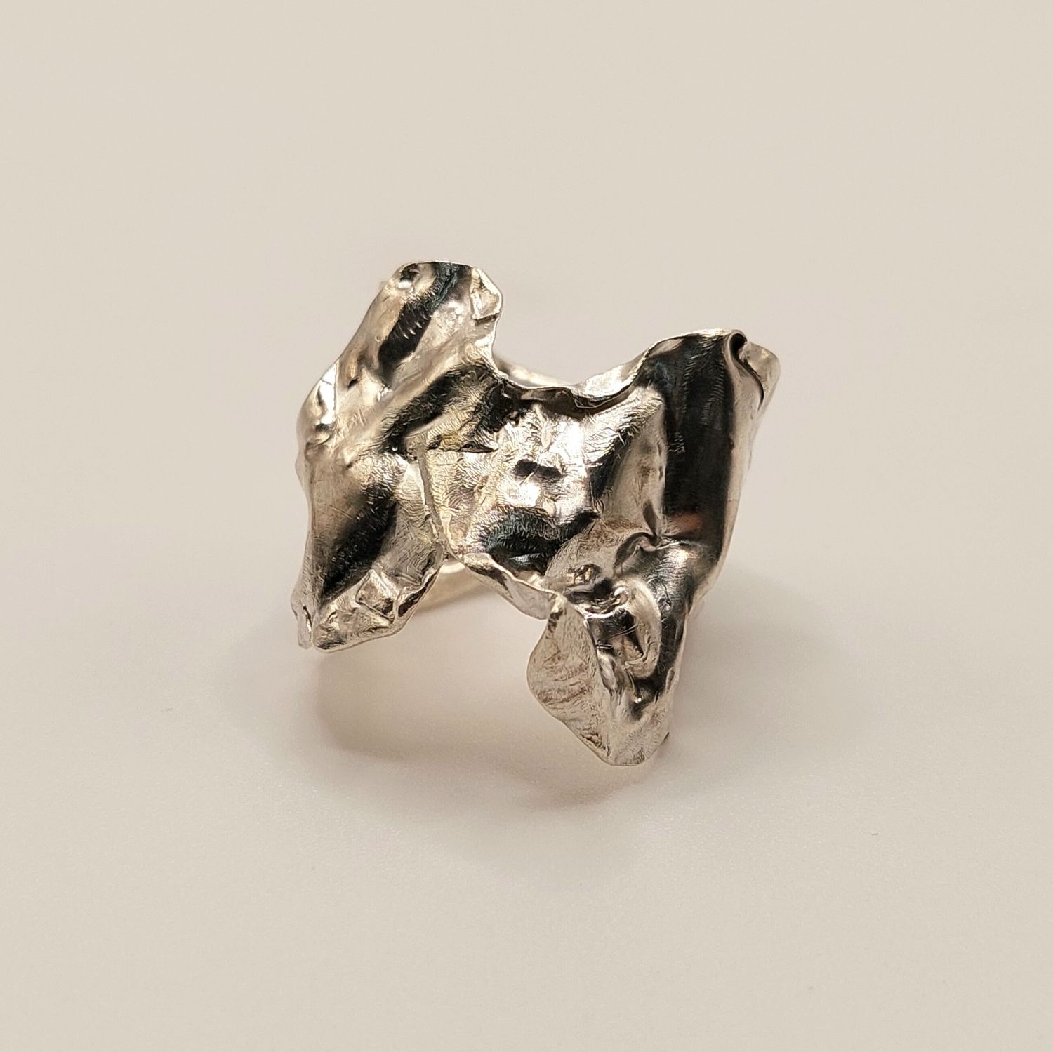 ABSTRACT RING
