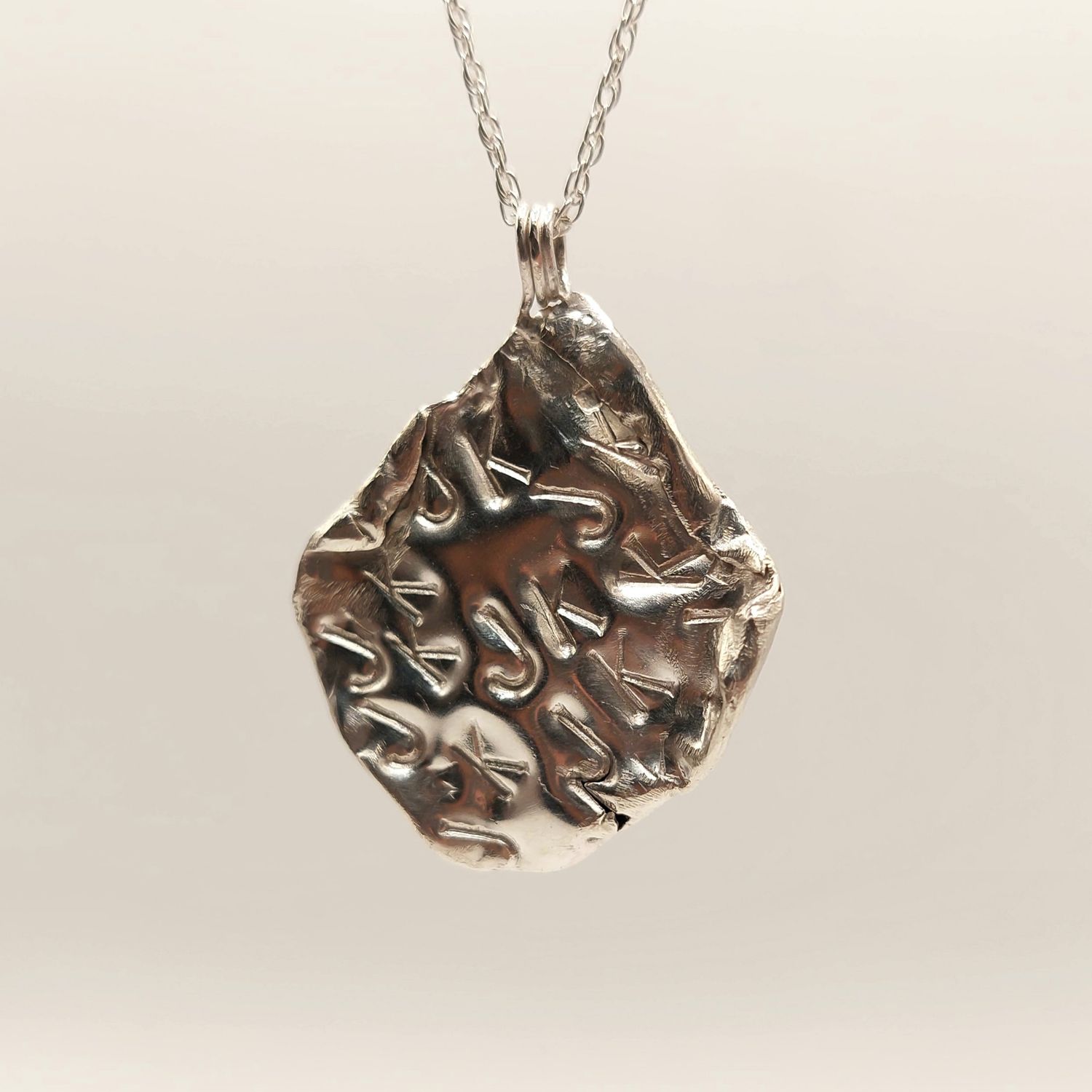 ID NECKLACE (ALPHANUMERIC)