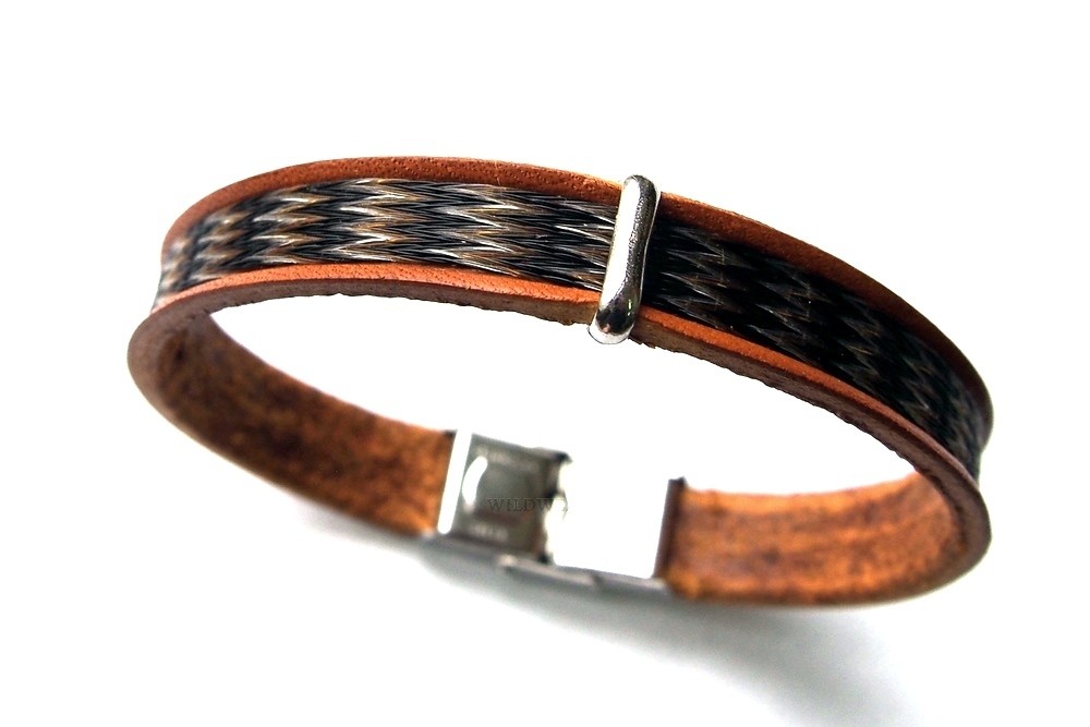 Horsehair bracelet Tchiva with pattern SMALL ZIGZAG, equine memento