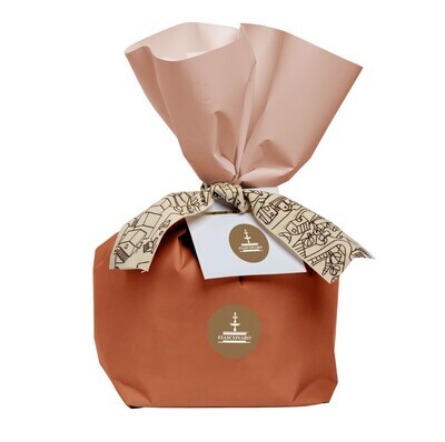 FIASCONARO PANETTONE WITH CHOCOLATE HAND WRAPPED - 500gr FIASCONARO PANETTONE WITH CHOCOLATE HAND WRAPPED - 500gr