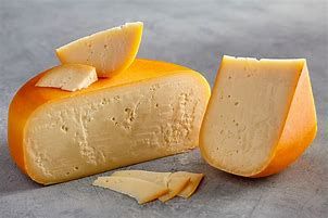 DUTCH GOUDA WHEEL  - (4kg avg)