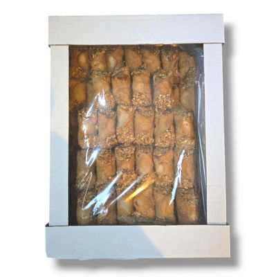 Snack Cannoli with Gianduja Cream 38pc Avg - 2kg