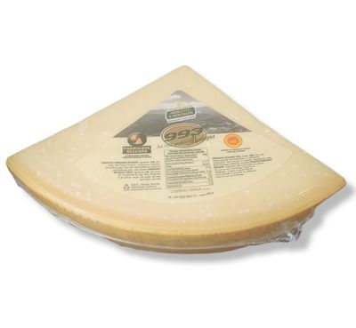 PARMIGIANO REGGIANO DI MONTAGNA 24mth 1/8th - 4.8-5kg avg