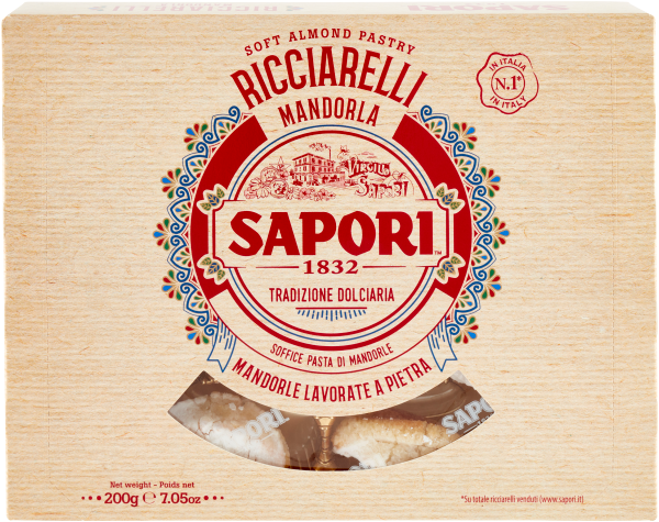 Sapori Ricciarelli Mandorle 200g almond pastries in a cream presentation box