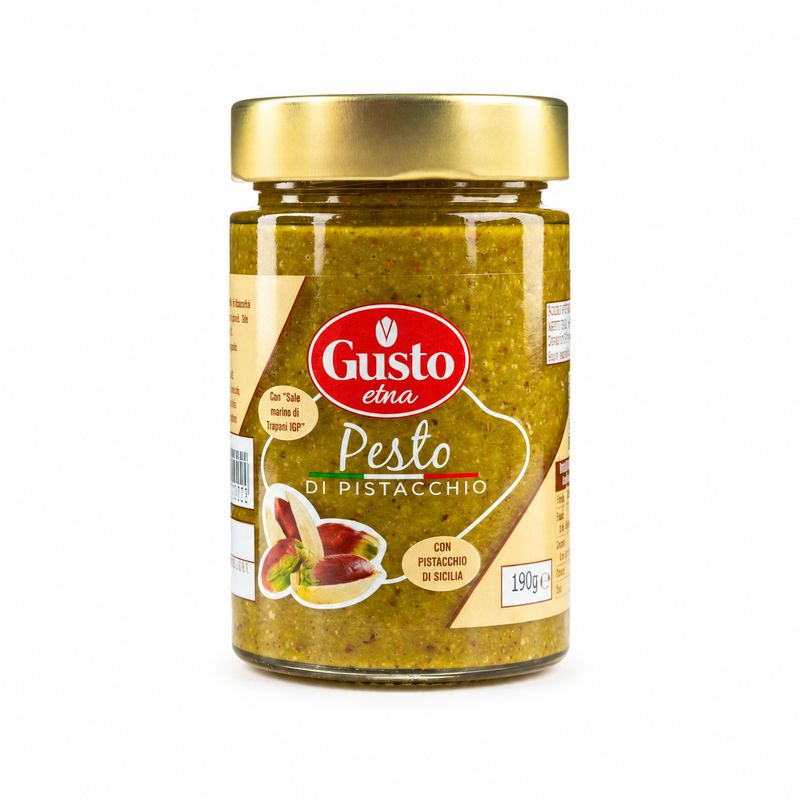 Gusto Etna Pesto di Pistacchio 190g glass jar with gold lid on a clean white background