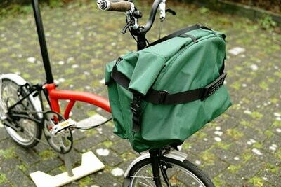 Radical Design waterproof Roll top bag, color: Green
