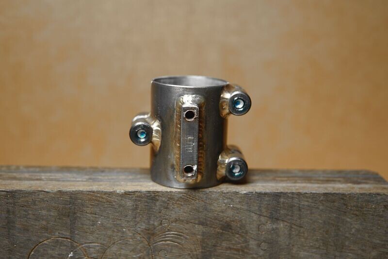 Eerder metaal #Headtubehugger luggage adapter with 3 bolts Tig bronze brazed