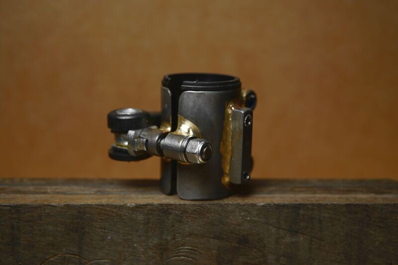 Eerder metaal #Headtubehugger luggage adapter with 2 bolts and Brompton Quick release