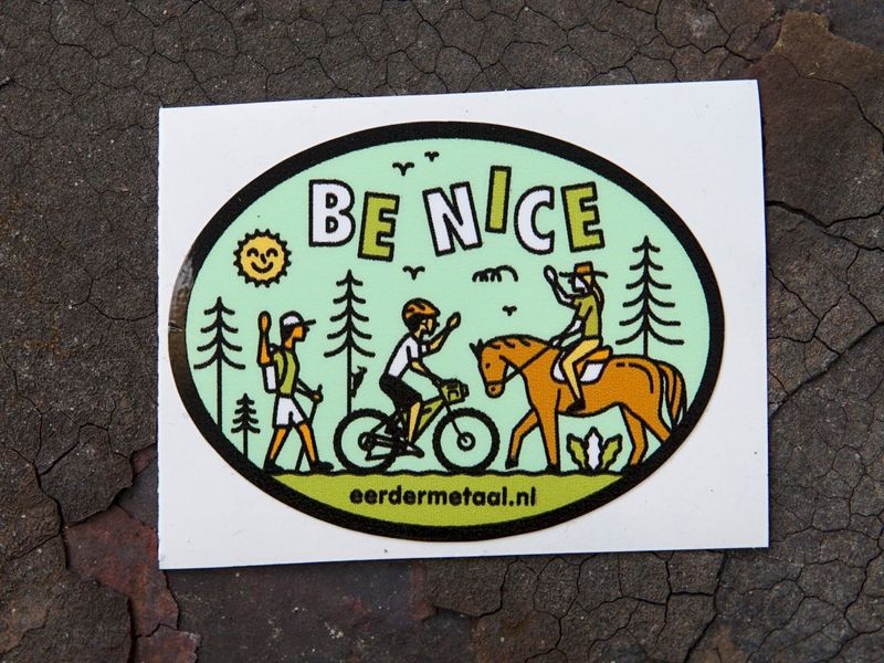 Eerder metaal #BE NICE sticker Pastel green BIG wheels!