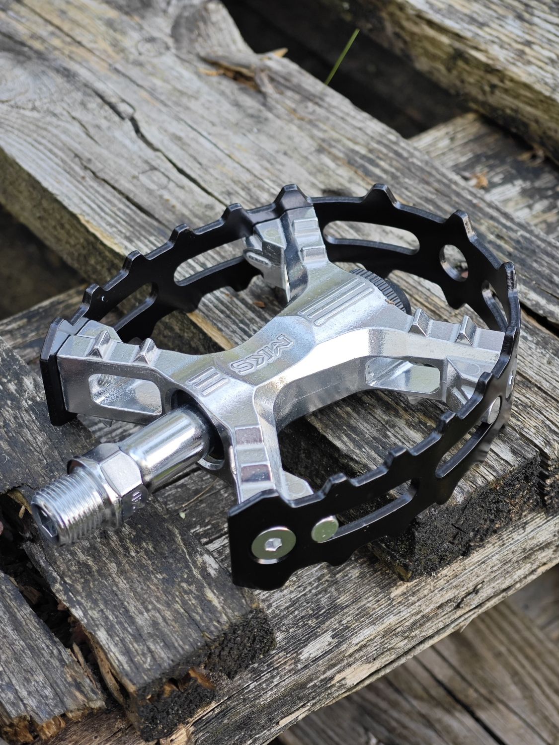 MKS XC-III Beartrap pedals, Black cage, polished Aluminium body, normal 9/16&quot; threaded (non EZY)