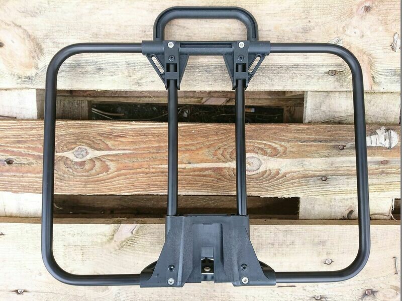 Valeria's / Trigo front luggage frame with handle 40x30cm