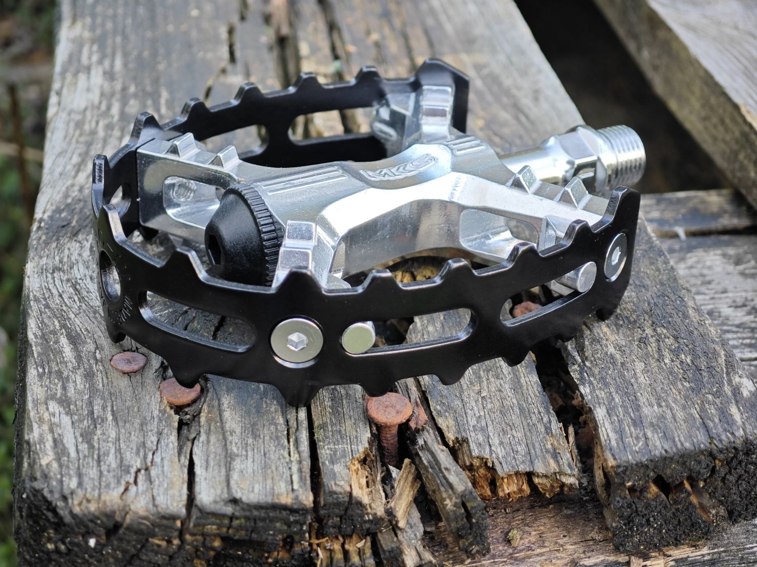 MKS XC-III Beartrap pedals, Black cage, polished Aluminium body