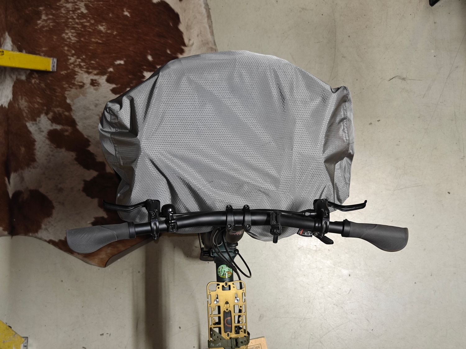 Eerder Xplorer Flexsize rain cover for the Xplorer bag, Xtra Large and adjustable