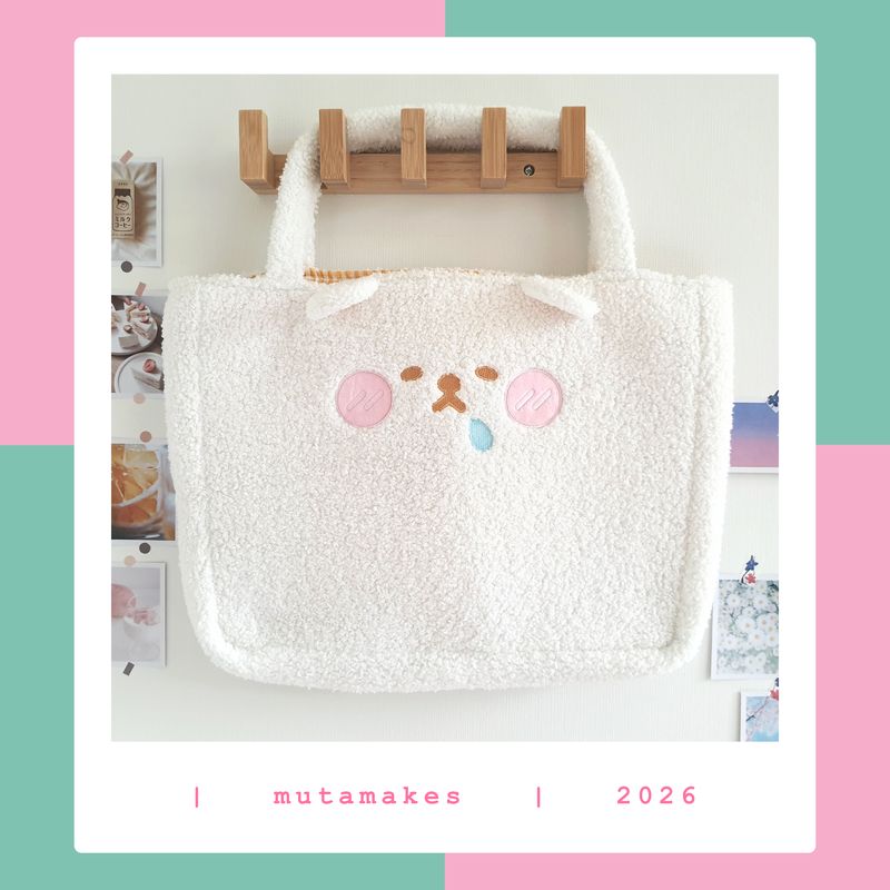 Hungry Bear | White Plush Bag