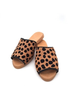 Peep toe mules