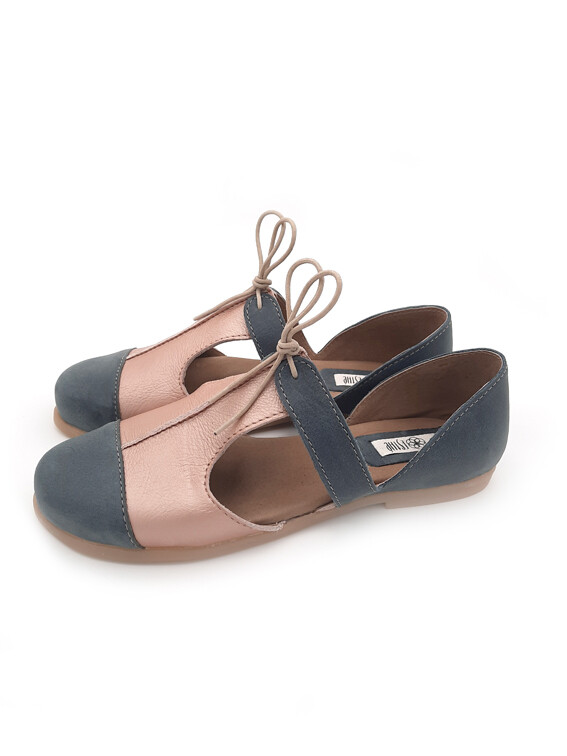 Toe-cap T-bar