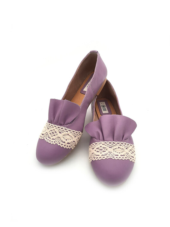Onyx Pump (Lace)