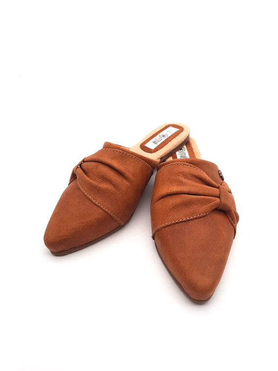 Side Bow Mule