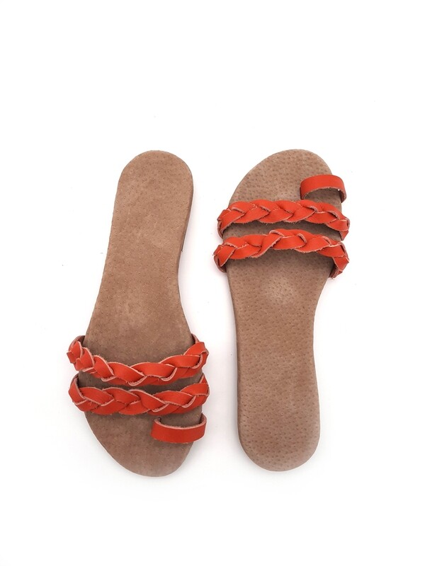 Braided U Sandal