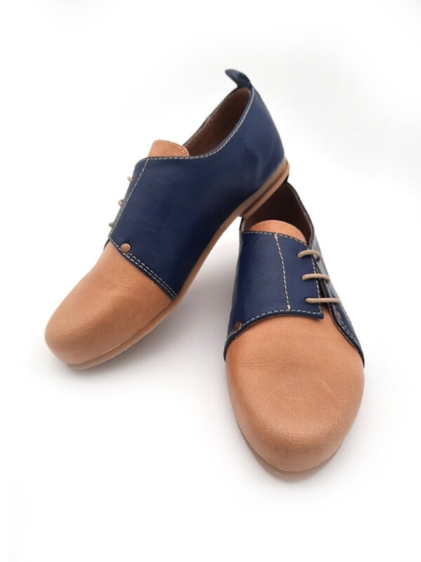 Side-lace Oxfords